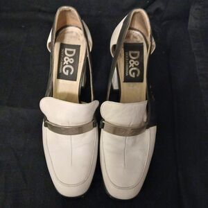 1970 style Ivory and black platform shoes